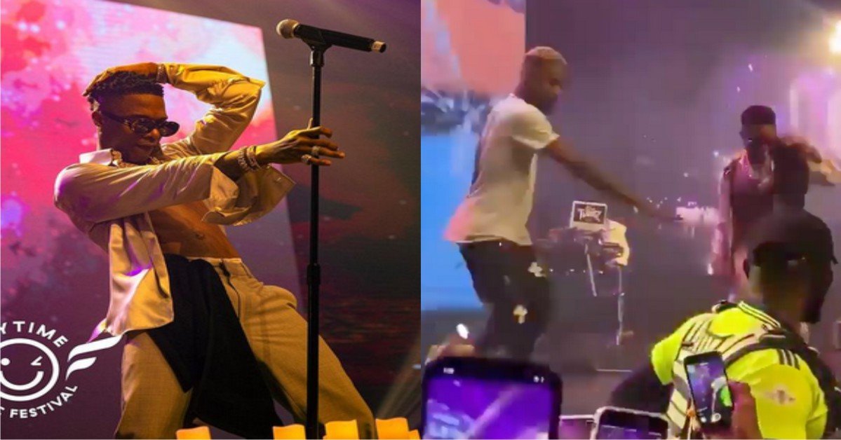 Watch The Moment A Fan Battled Wizkid On Stage(Video)