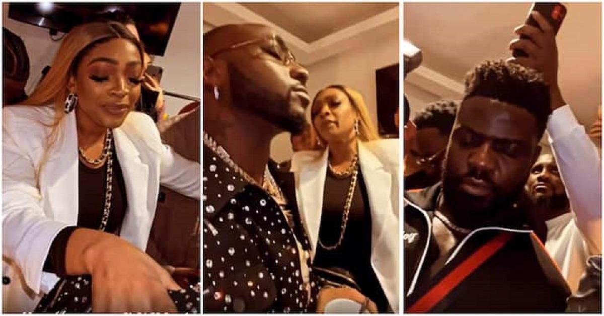 Emotional moment Davido's elder sister led prayers before his O2 performance