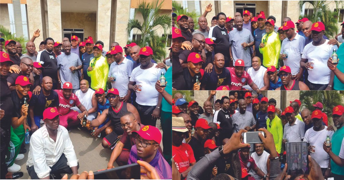 Obi Cubana Gifts His Secondary School Classmates N2Million Each | As He Hosts Reunion With Them