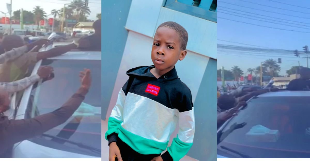 Moment Kiriku showed fans on street some love, makes it rain, fans scramble to pick