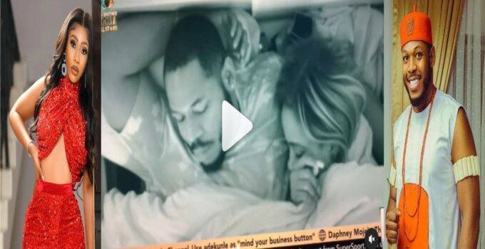 Moment Married Frodd and Mercy Eke Sle/pt Together after Saturday Night Party (Video)