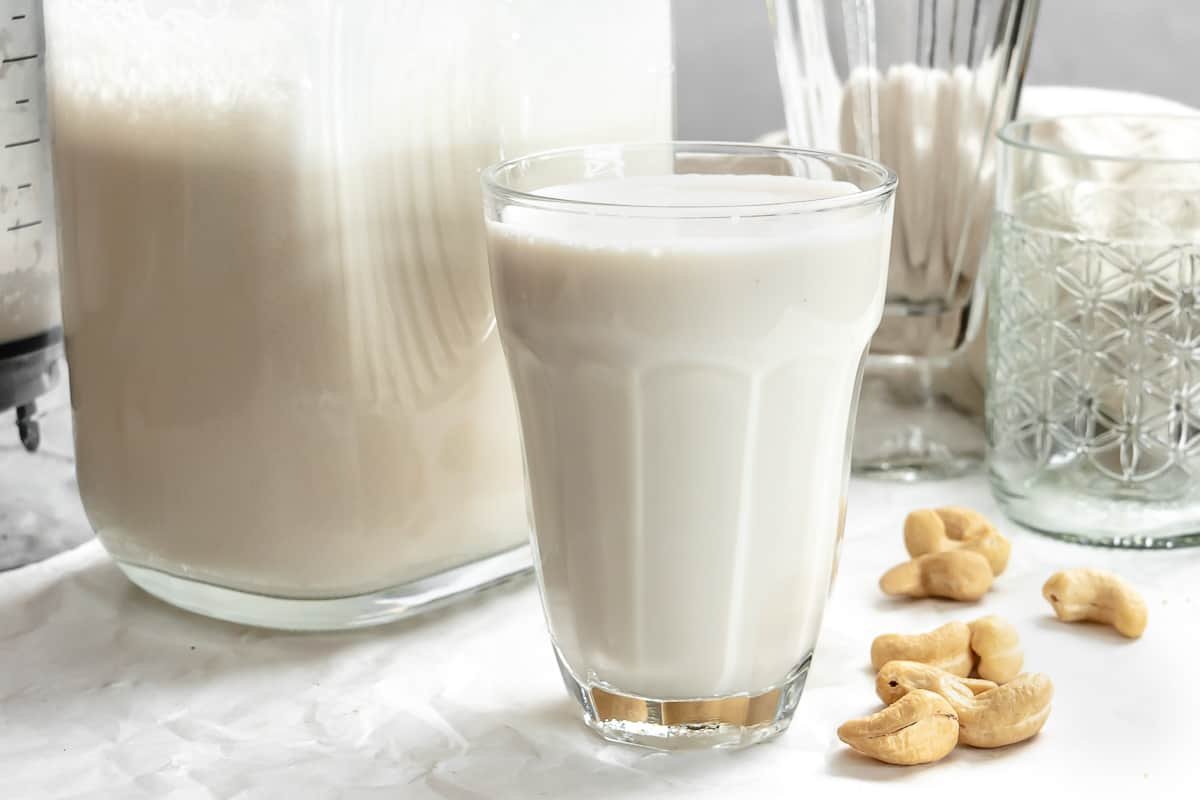 How to Make Cashew Milk